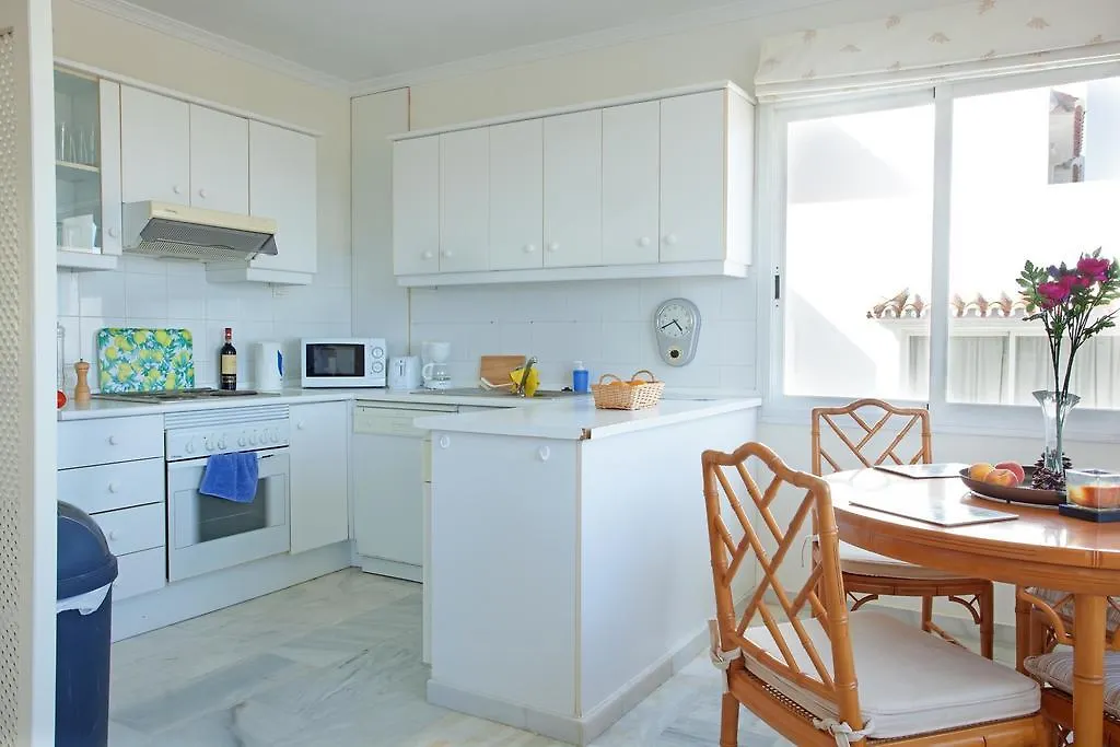 Apartment Jacarandas De Elviria Marbella